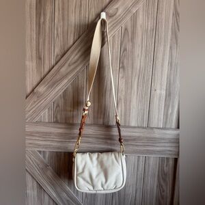 Zara Cream-Colored Crossbody Bag – Stylish & Functional